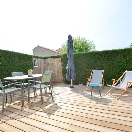 Maison Agreable Avec Terrasse Privee, Proche Et Commerces - Fr-1-705-4 Ла-Пальмир