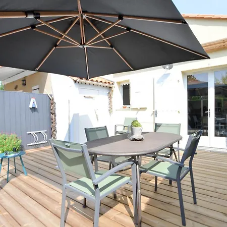 Maison Agreable Avec Terrasse Privee, Proche Plage Et Commerces - Fr-1-705-4