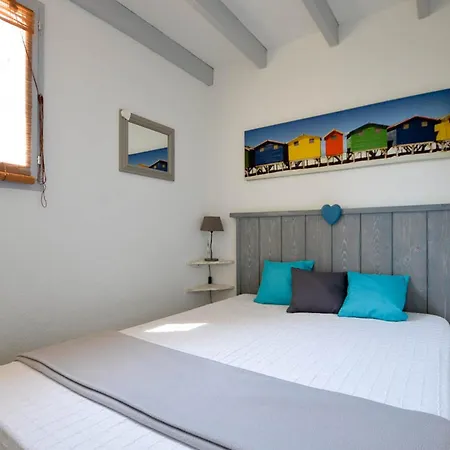 Maison Agreable Avec Terrasse Privee, Proche Plage Et Commerces - Fr-1-705-4 Casa de Férias