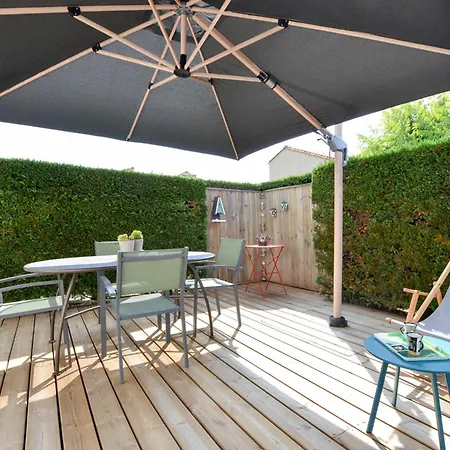 Nyaraló Maison Agreable Avec Terrasse Privee, Proche Et Commerces - Fr-1-705-4 *