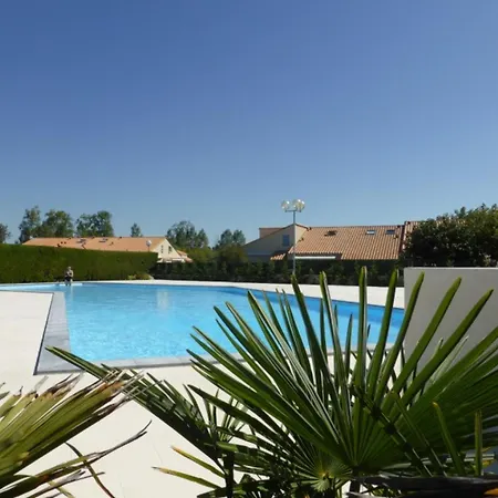 Дом отдыха Maison Agreable Avec Terrasse Privee, Proche Et Commerces - Fr-1-705-4 Ла-Пальмир