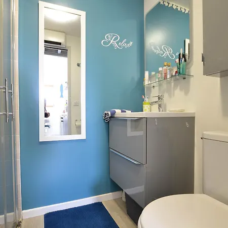 Maison Agreable Avec Terrasse Privee, Proche Et Commerces - Fr-1-705-4