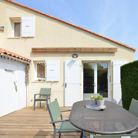 Maison Agreable Avec Terrasse Privee, Proche Et Commerces Vakantiehuis